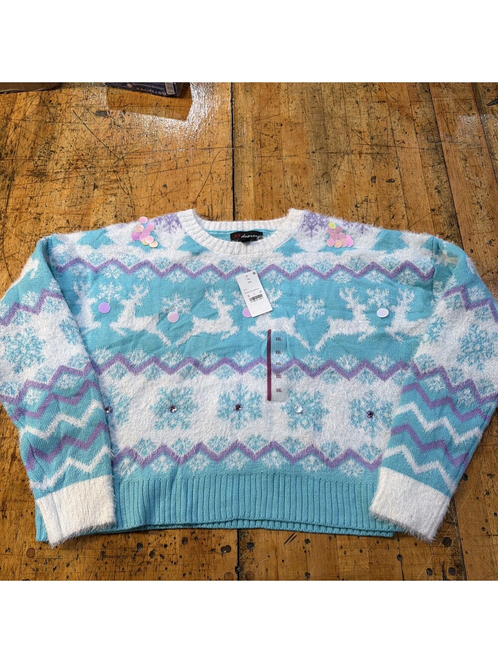 33 DEGREES Women Sweater sz XXL Multicolor  Cropped  Sequin Snowflakes Reindeer